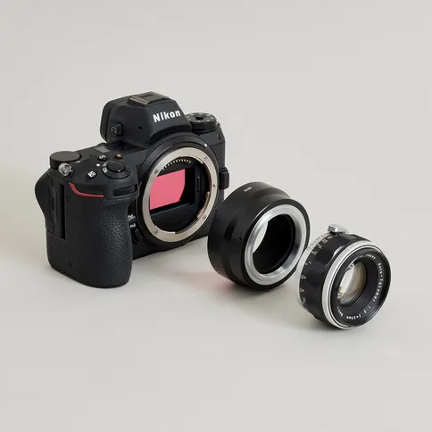 Urth-lens-mount-adapter-11.jpg