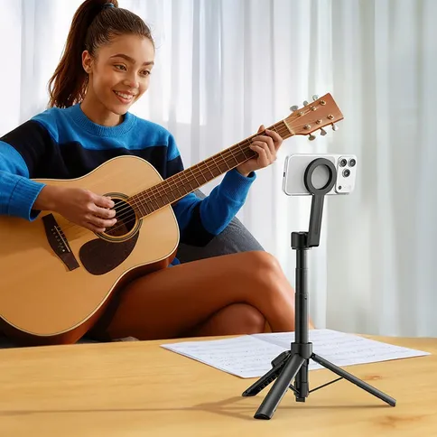 Ulanzi-SK26-Portable-Selfie-Stick-Tripod-Magnetic_6.jpg