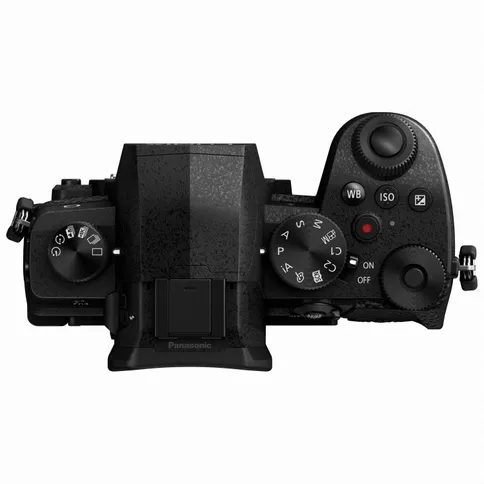 Panasonic_LUMIX_DC-G90_body_4.jpg