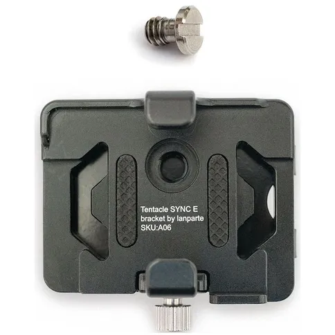 Tentacle-Sync-Bracket-Base-Plate-with-Belt-Clip-for-SYNC-E_4.jpg