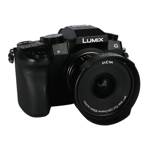 Laowa-6mm-f2-Zero-D-MFT-Lens-4.jpg