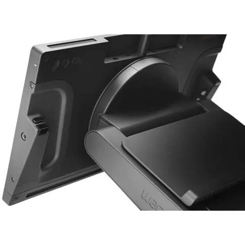Wacom_cintiq_pro_17_4.jpg
