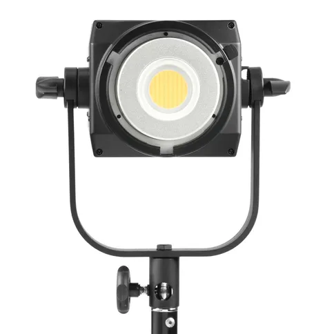 Nanlite_FS-200B_2.jpg