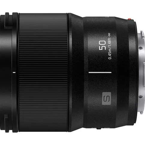panasonic-lumix-50mm-f18_2.jpg