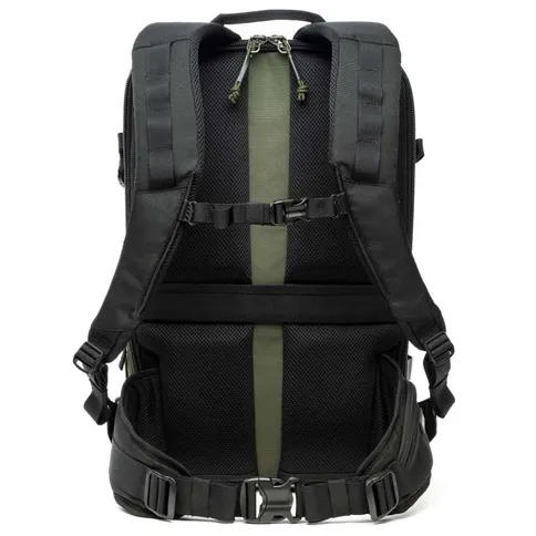 DarkLight-25L-Green-3.jpg