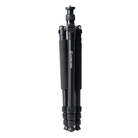 1_tether_tools_rocksolid_tripod.jpg