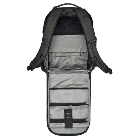WANDRD-PRVKE-Zip-31L-Photo-Bundle-Black_2.jpg