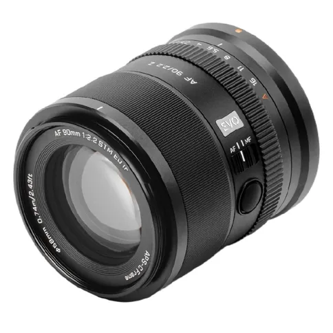 1_Viltrox_AF_90mm_f2.2.jpg