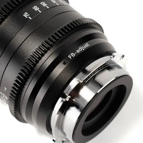 Laowa-Ranger-28-75mm-T2.9-FF-Canon-Mount-6.jpg