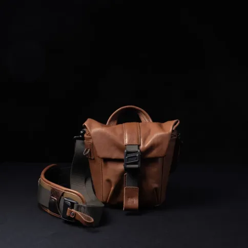 Wotancraft pilot travel brown leather 2L_3.webp