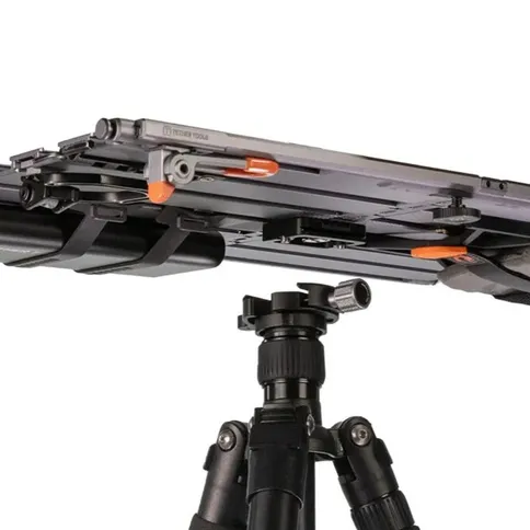 6_tether_tools_rocksolid_tripod.jpg