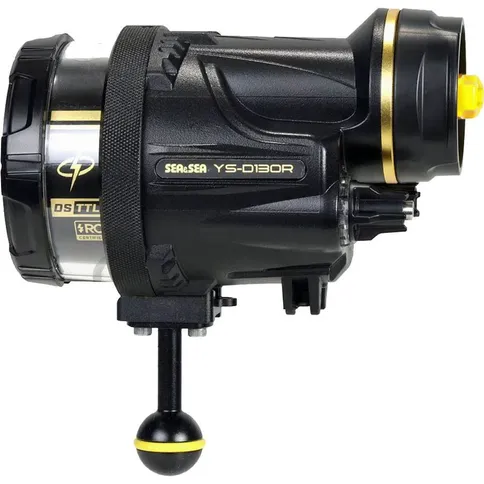 Sea-Sea-YS-D130R-Strobe_5.jpg