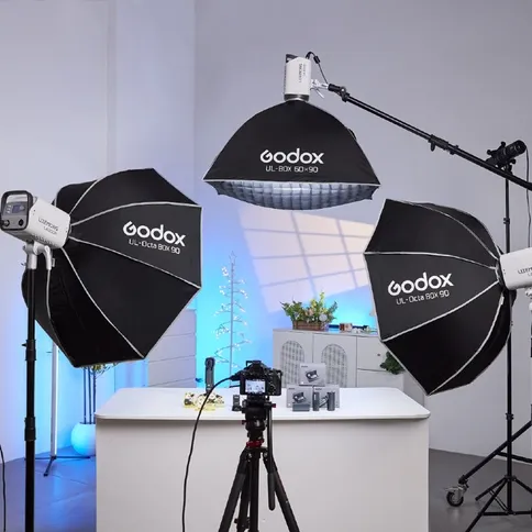 6_Godox_eazyflow_foldable_octa_bowens_softbox.jpg