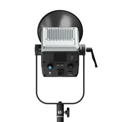 Nanlite-FC-500C-LED-RGBW-Spot-Light_10.jpg