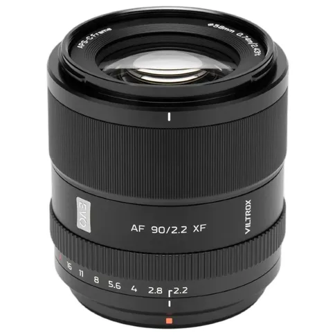 6_Viltrox_AF_90mm_f2.2.jpg