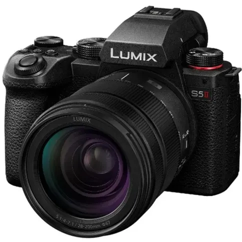 6_Panasonic Lumix DCS1_markII_Lumix_S_28-200mm.jpg