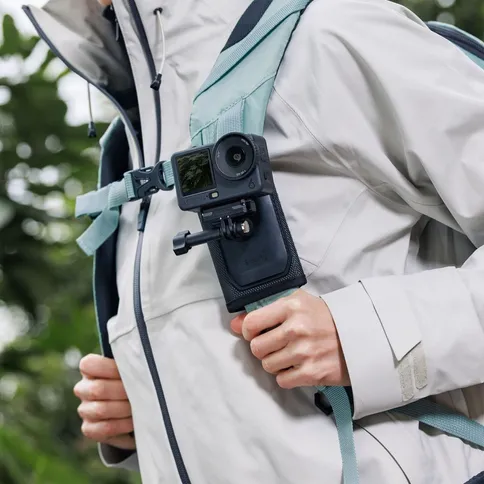 SmallRig-5721-Hook-and-Loop-Backpack-Strap-Mount-for-Action-Cameras_5.jpg
