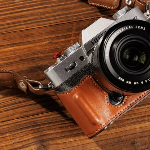 SmallRig-5670-Leather-Half-Case-Kit-for-FUJIFILM-X-T30-X-T30-II-X-T30-III-Brown_6.jpg