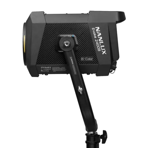 Nanlux-Evoke-2400-Bi-color-Spot-Light-met-45-graden-reflector_10.jpg