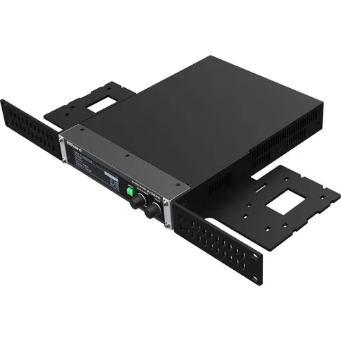 Roland-VC-100UHD-4K-video-scaler_10.jpg