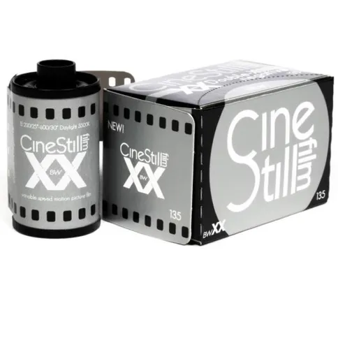 CineStill-BWxx-Double-X-negative-135-36_1.jpg
