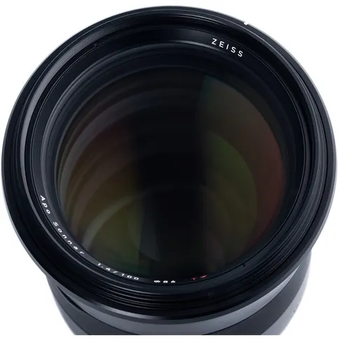 Zeiss Otus 100mm F1.4 09.jpg