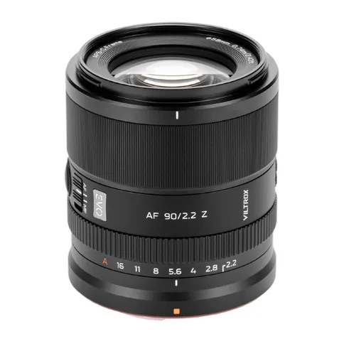 6_Viltrox_AF_90mm_f2.2.jpg