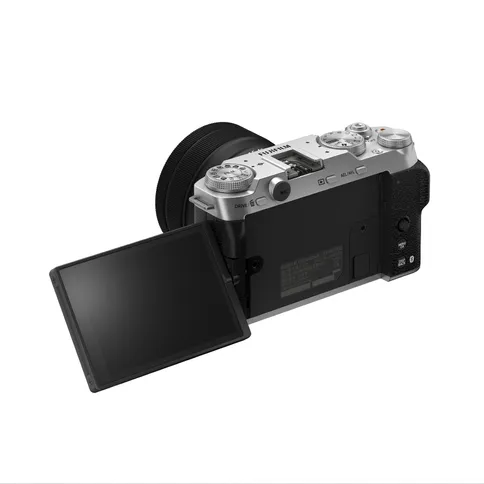 X-M5_back_left_diagonal_LCD45__up_silver-4.jpg
