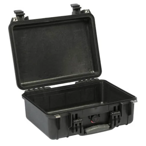 Peli 1450 zwart leeg_1.JPG