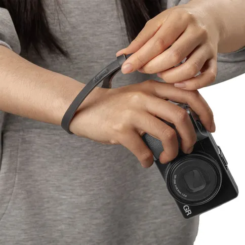 SmallRig-5683-Quick-Release-Wrist-Strap-for-Ricoh-GR-Series-Black_3.jpg