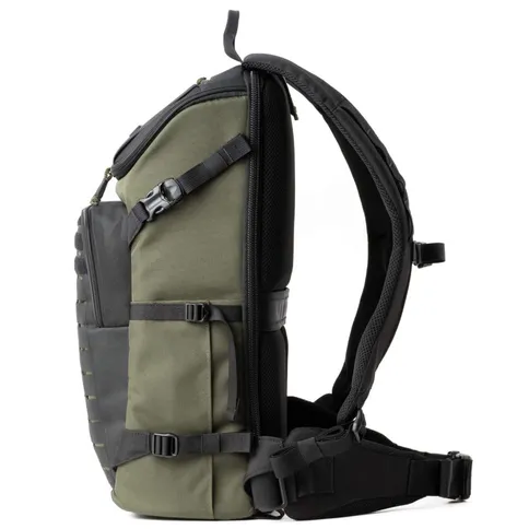 DarkLight-25L-Green-2.jpg