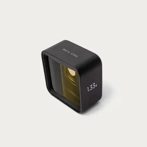 Moment-T-Series-Anamorphic-Gold-Lens-4.jpg