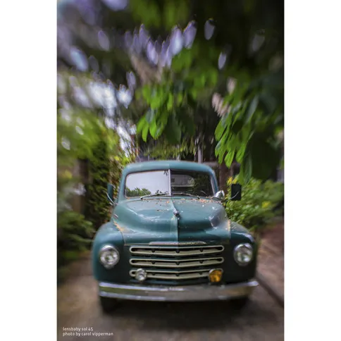 lensbaby_sol_45_canon2.jpg