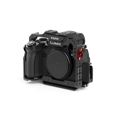 Tilta-Full-Camera-Cage-for-Panasonic-S5-II-IIX-zwart_1.jpg