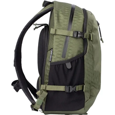 F-Stop-Guru-4-AIR-24-Liter-Backpack-Female-Torso-Version-Cypress_7.jpg