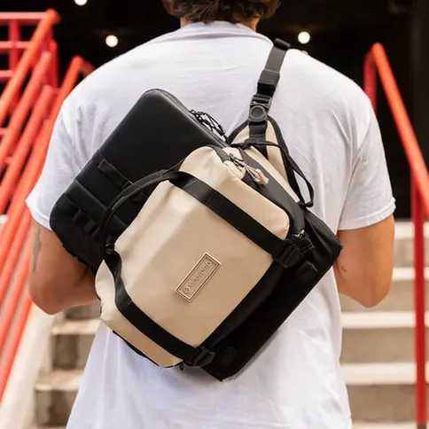 WANDRD-ROGUE-Sling-6L-Yuma-Tan-V2_6.jpg