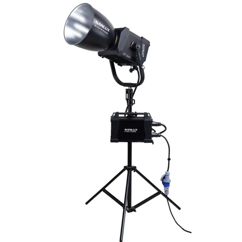Nanlux-Evoke-2400-Bi-color-Spot-Light-met-45-graden-reflector_6.jpg