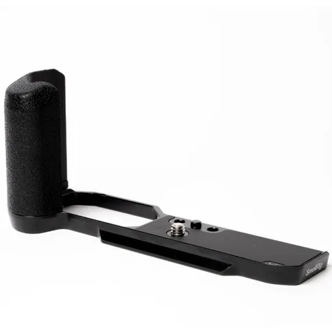 Nikon-SmallRig-grip-for-Nikon-Zf-3.jpg