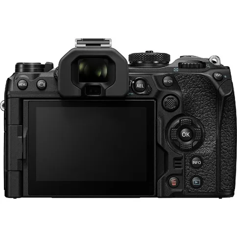 om-system-om1markii-12-40mm_2.jpg