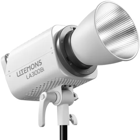 Godox-Litemons-LA300Bi-Bi-color-LED-Video-Light-3-Light-Kit-wit_3.jpg