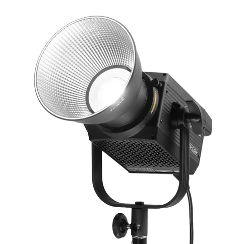Nanlite_FS-200B_1.jpg