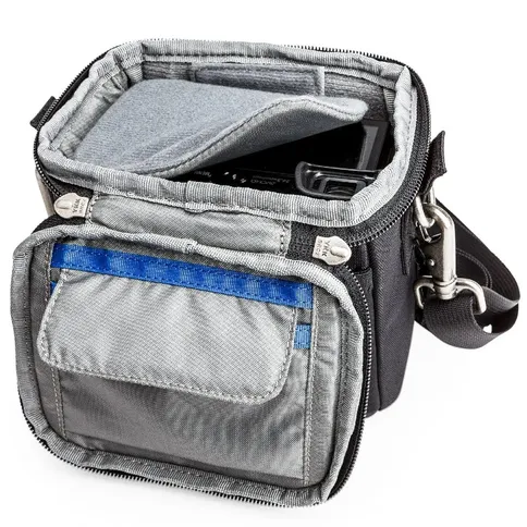 Think-Tank-Digital-Holster-5-3.jpg