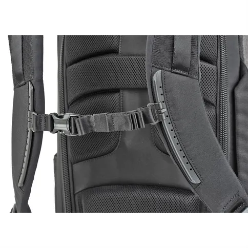 Backstory-15_0004_Backstory-Backpack-15-Sternum-Strap-008.jpg