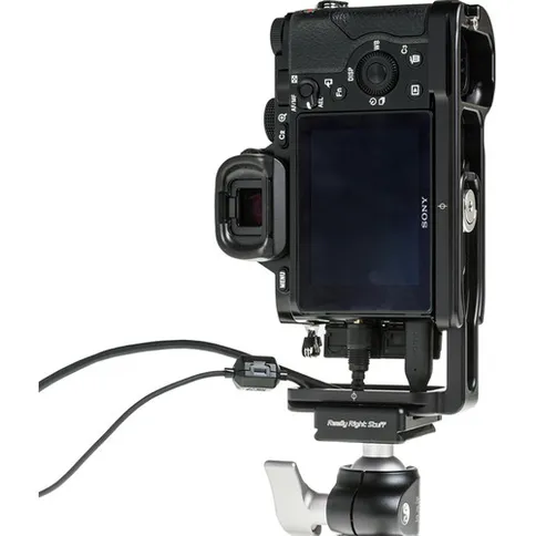 really_right_stuff_ba7_l_set_l_plate_for_sony_a7_a7r_a7s_6.jpg