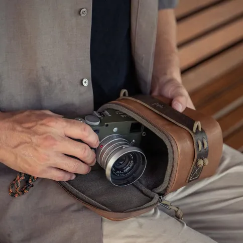 Wotancraft-Portable-Pouch-size-L-brown-leather_4.jpg