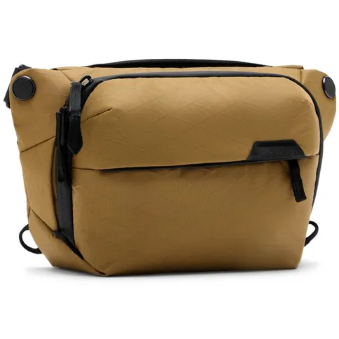 Peak Design-Everyday-Sling-3L_1.jpg