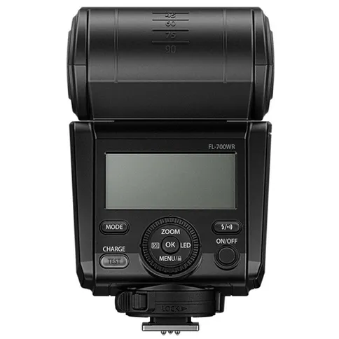 Olympus_FL700WR_Flitser6.JPG