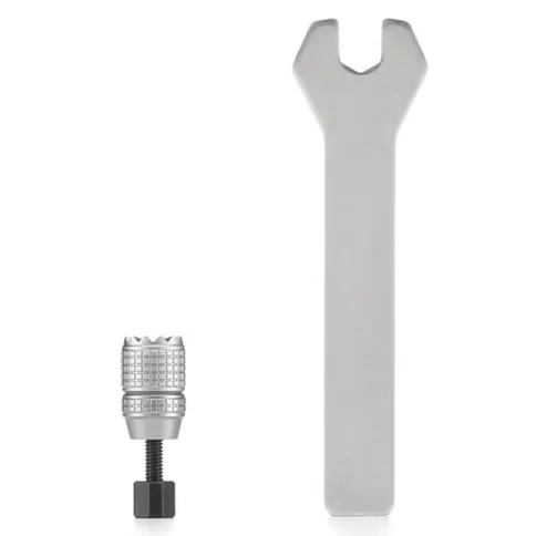 1_DJI_RCplus_height_sticks.jpg