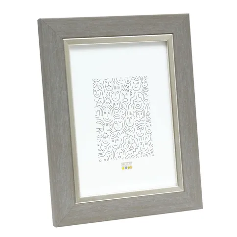 Deknudt-Fotokader-in-lichtgrijs-met-zilverbies-10x15-S45VF3_1.jpg