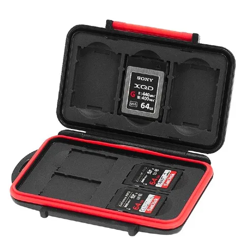 Caruba-Multi-Card-Case-MCC-9_2.jpg